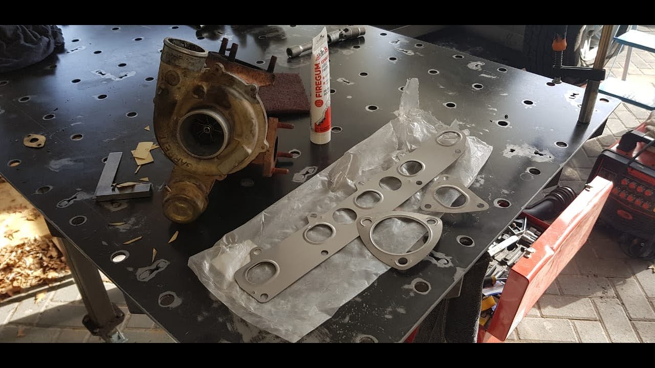 2001 Defender TD5 130 Exhaust gasket replacements.