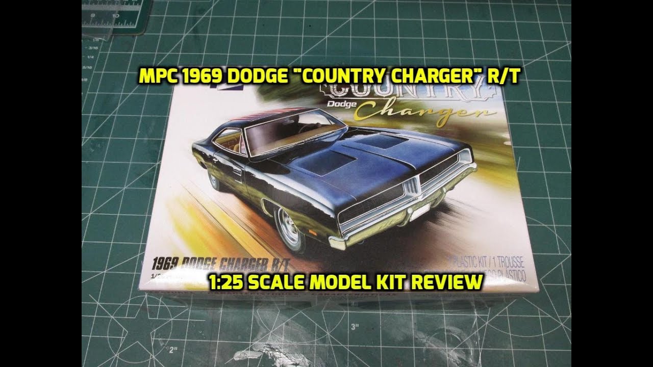 MPC 1969 DODGE COUNTRY CHARGER R/T 1:25 SCALE MODEL KIT REVIEW MPC878M
