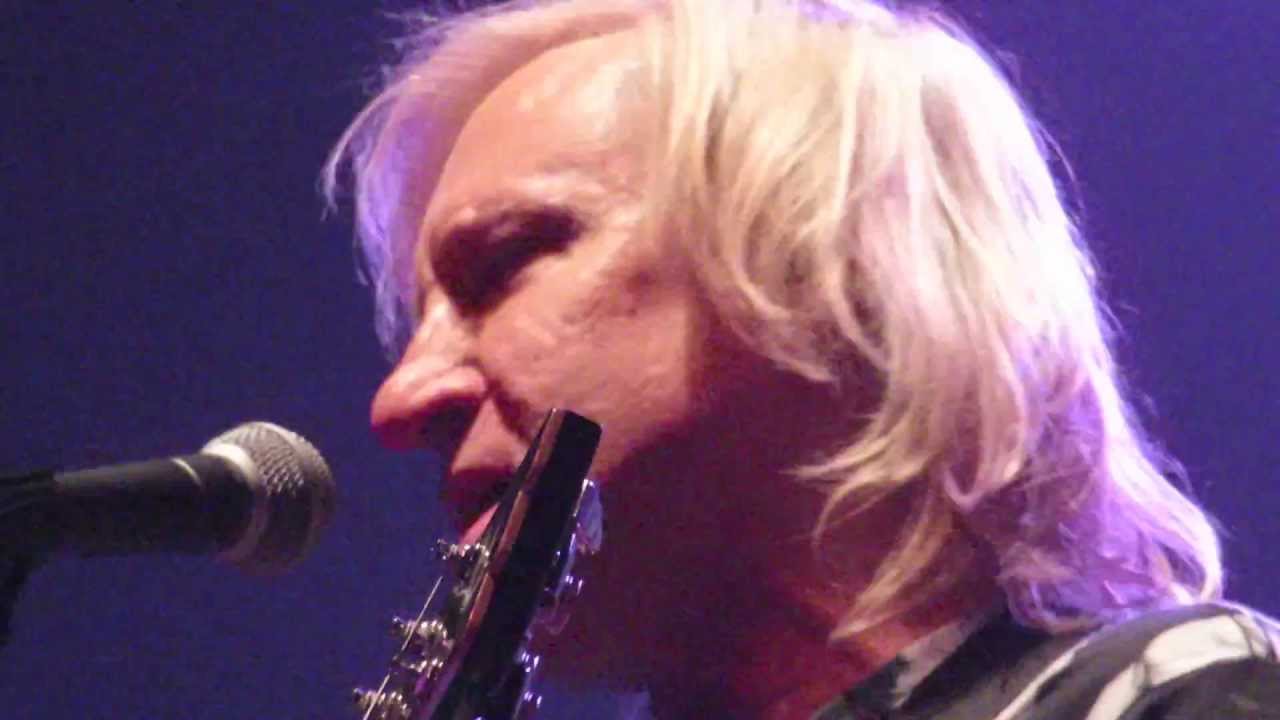 Life's Been Good - Joe Walsh - Cincinnati 2015