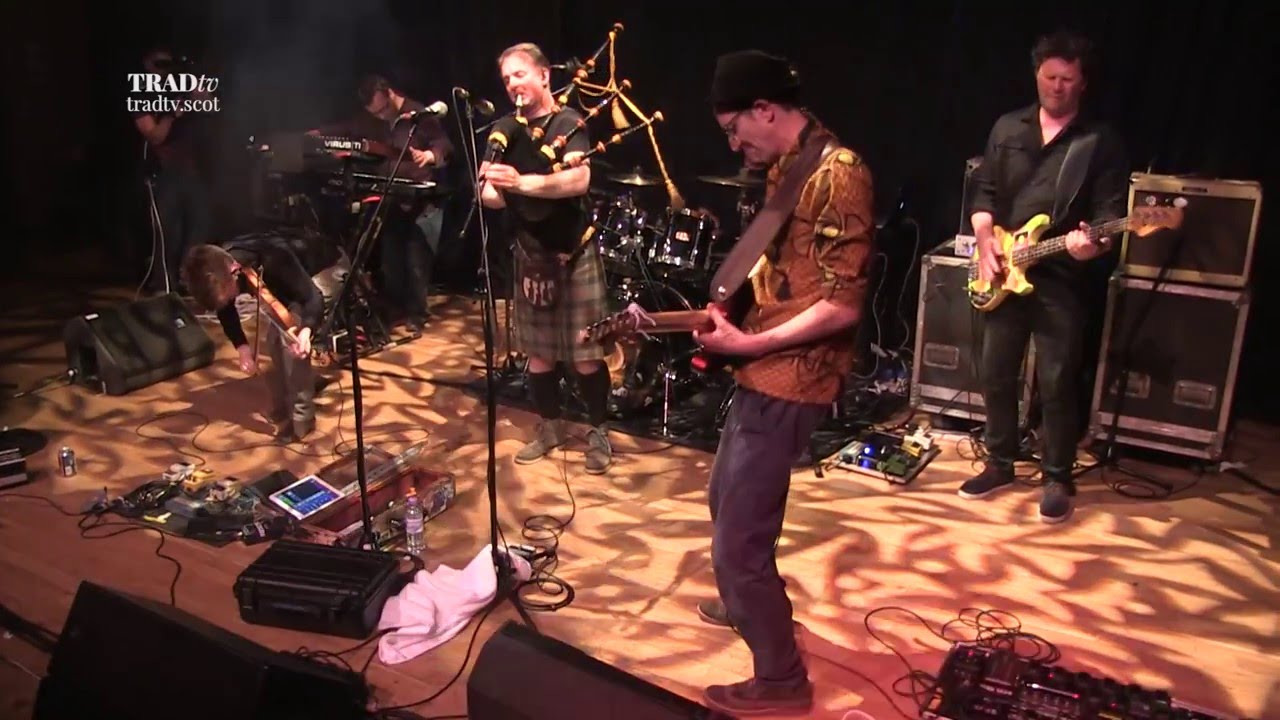 Peatbog Faeries perform 