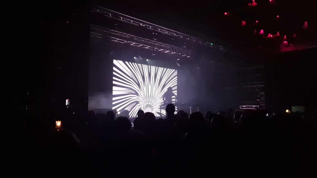 A. G. Cook plays 'VYZEE' by SOPHIE at New Century Manchester