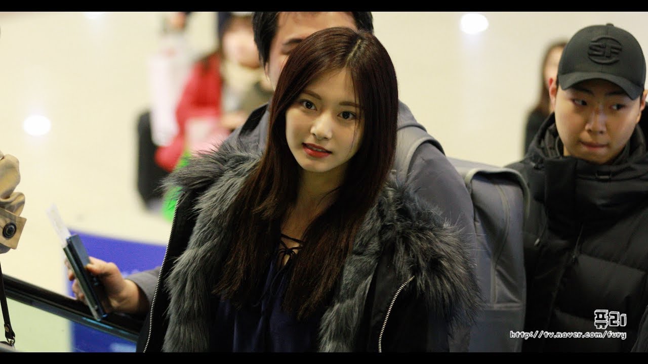 180308 트와이스(TWICE) 쯔위 (김포공항 출국)