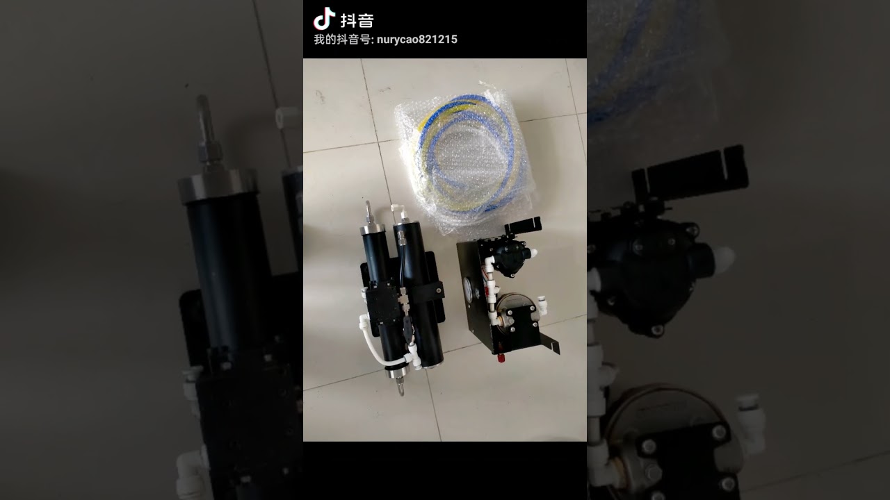 Seawater desalination unit for sailing boat