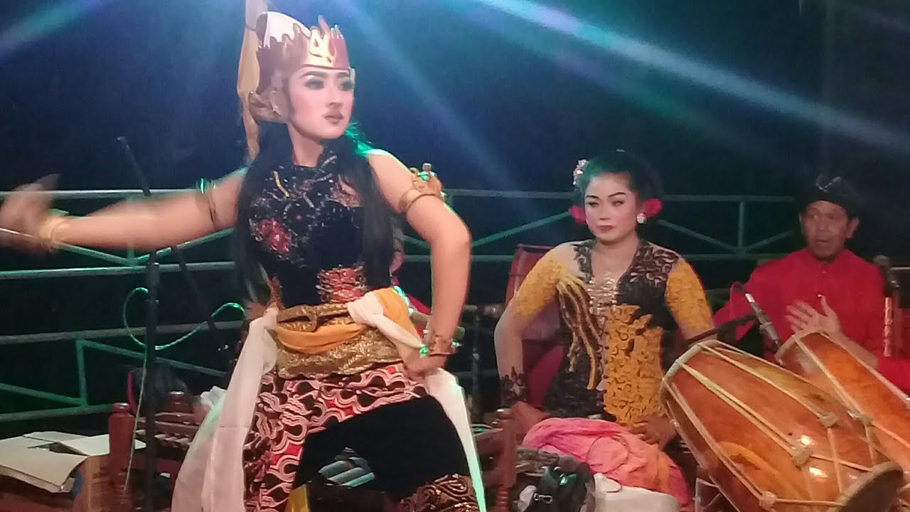 Lengger langen sari Tari Baladewa live sawangan patikraja