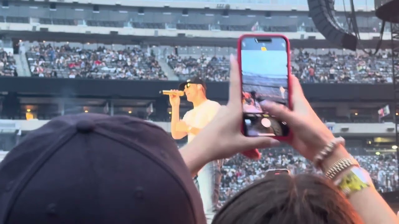 Morgan Wallen One Night At A Time Tour MetLife Stadium May 18th