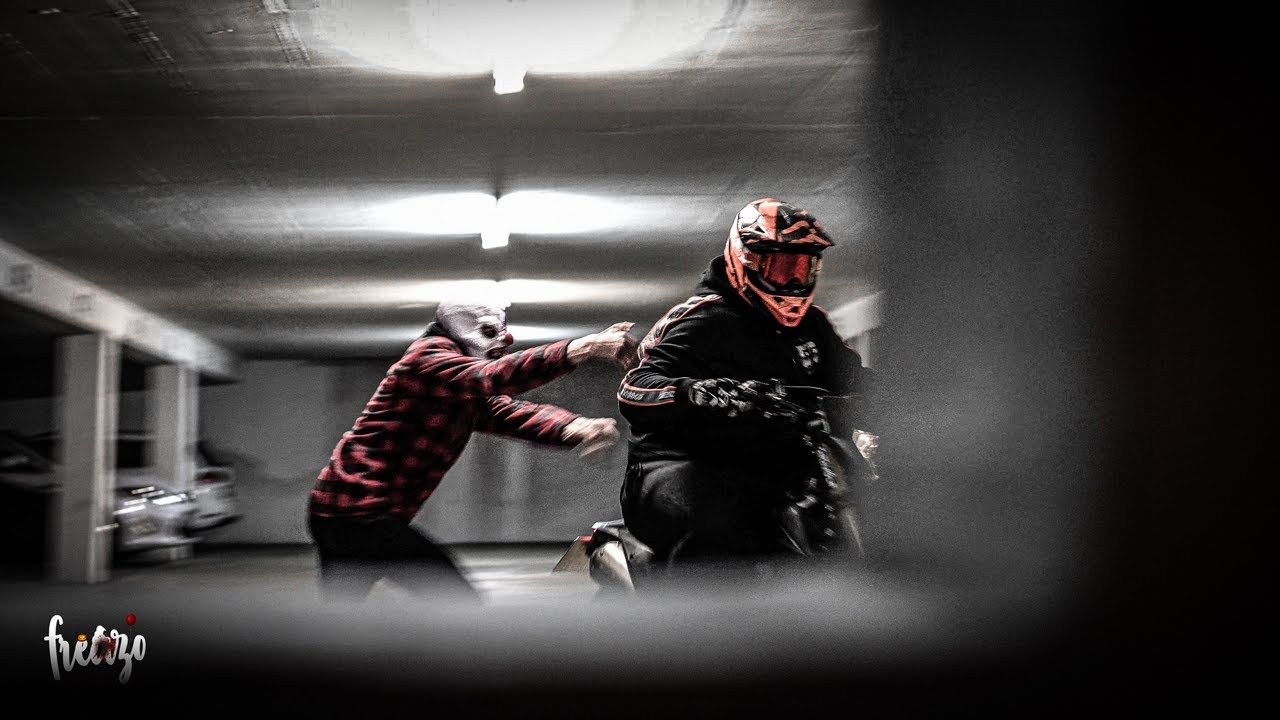 Scary movie on Supermoto | freazo
