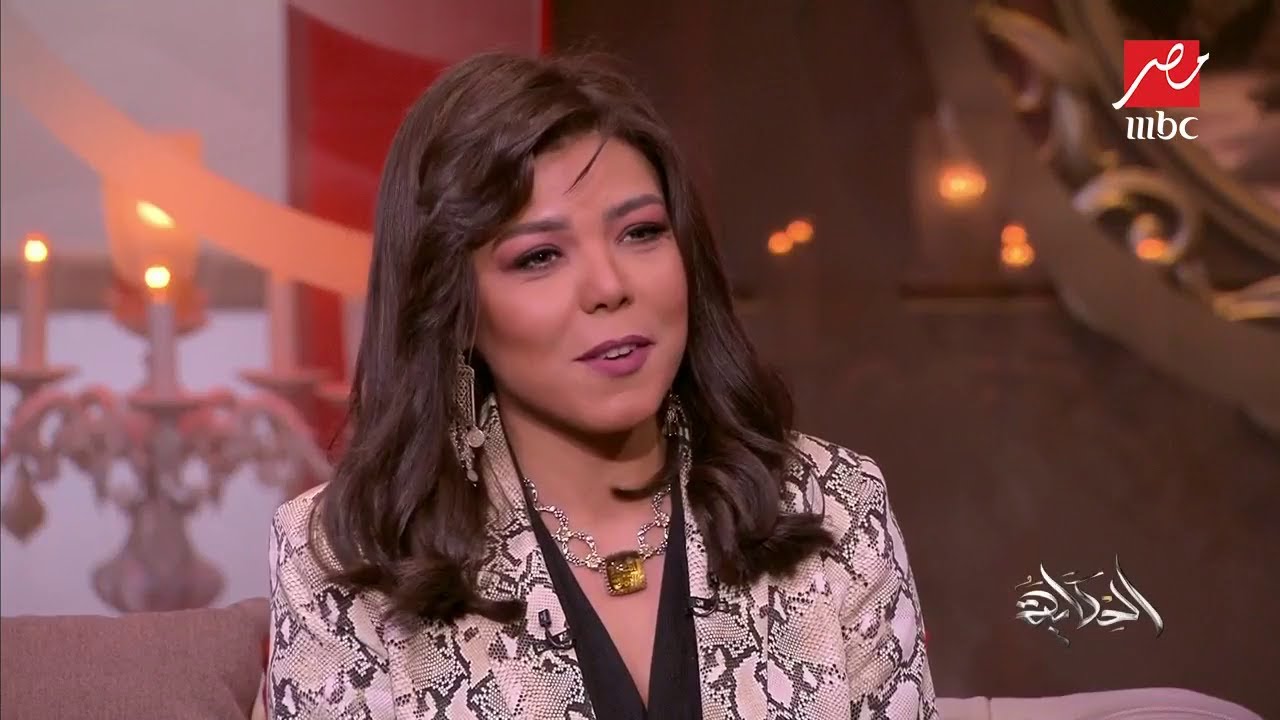 صور من طفولة ناهد السباعي مع جدودها فريد شوقي وهدى سلطان