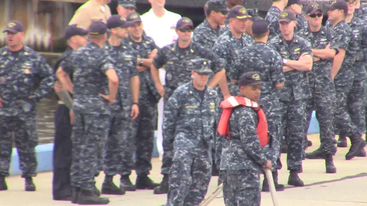 7-14-2016 -  USS Springfield SSN 761 -  Returning to the Groton CT   July 14, 2016