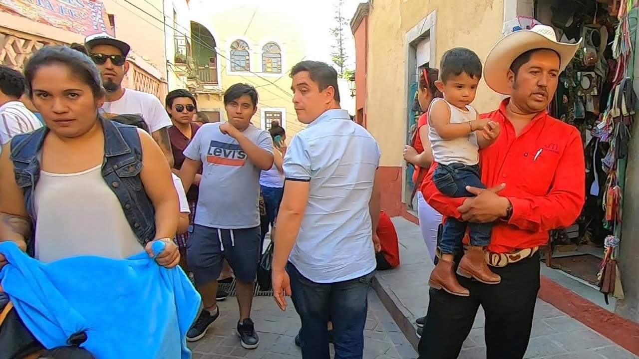 THIS IS CLASSIC MEXICO | Exploring Guanajuato City