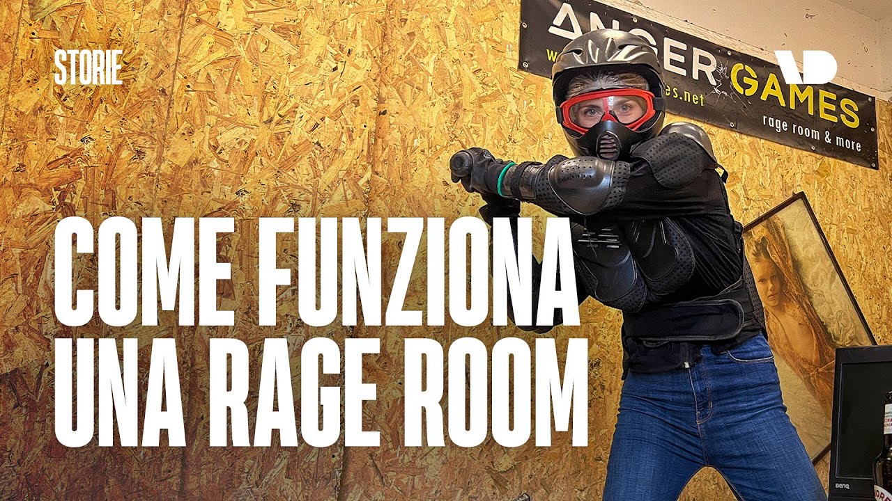Sfogarsi spaccando oggetti: come funziona una rage room