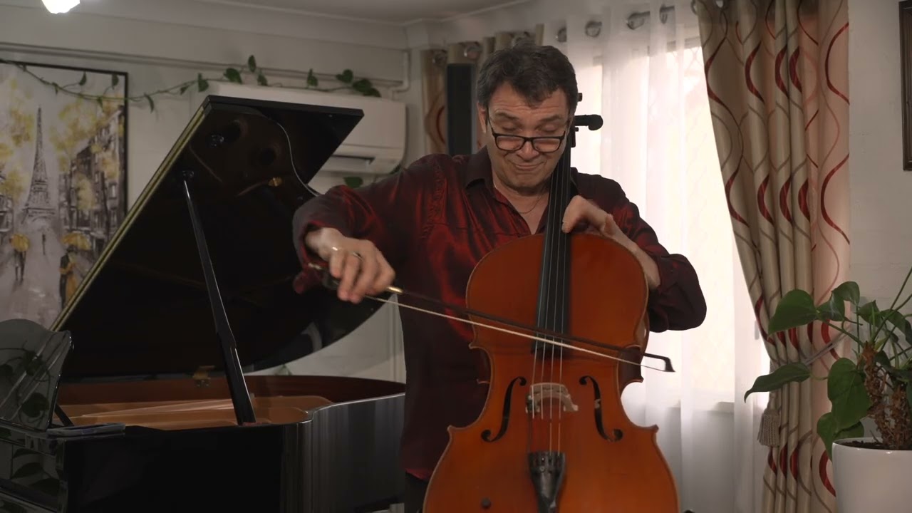 Y-STAND for Cello Teachers, Performers and Conductors (with some more details)