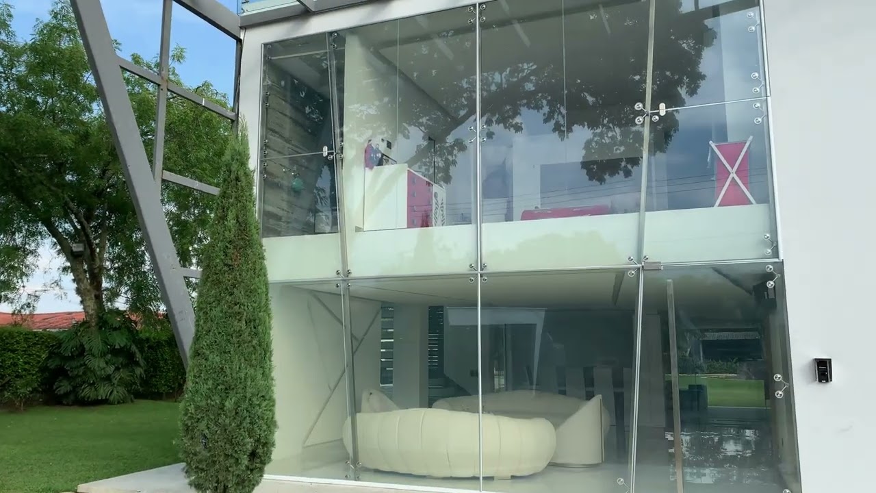 Smart Glass de VITTRUM  S.A.S. en Fachada de Vidrio - Colombia