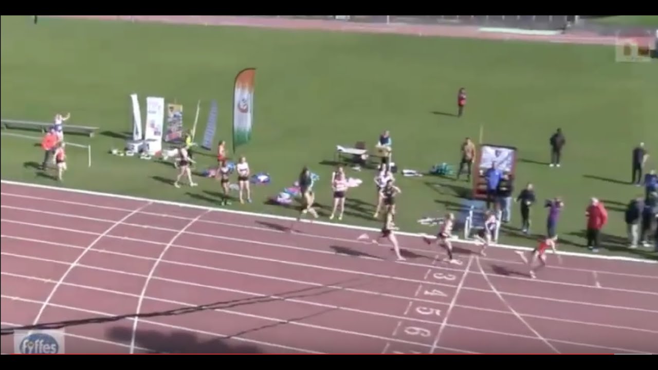 IUAA Womens 4 x 400m Relay Final - What a Finish!!
