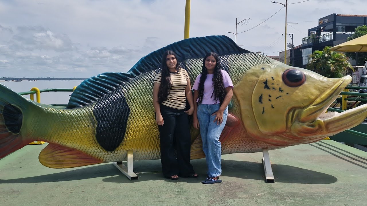 Mostrando alguns pontos da nossa cidade + comprando material escolar. 