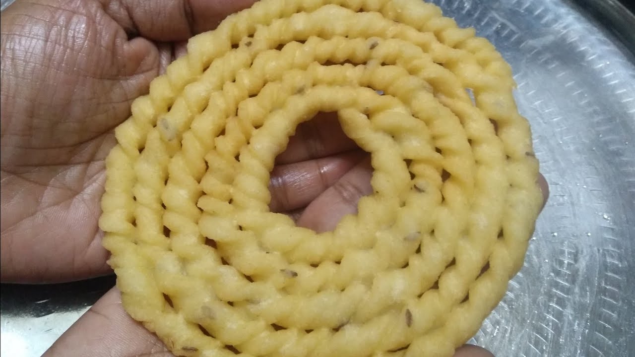 சுலபமாக கல்யாண கை முறுக்கு சுற்றுவது எப்படி?| Kai Murukku step by step instructions | ENG CC
