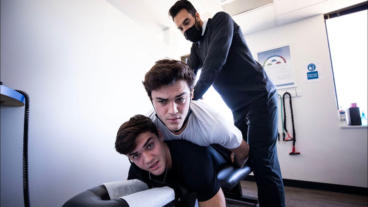 ADJUSTING THE DOLAN TWINS!