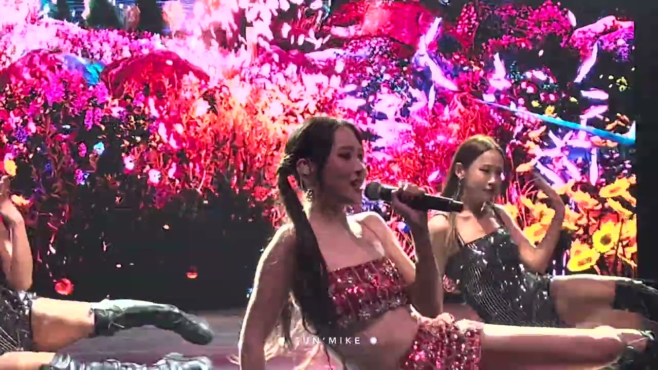 220906 Sunmi (선미) - 'SUNNY' 4K FANCAM [SUNMI TOUR 2022 - GOOD GIRL GONE MAD]