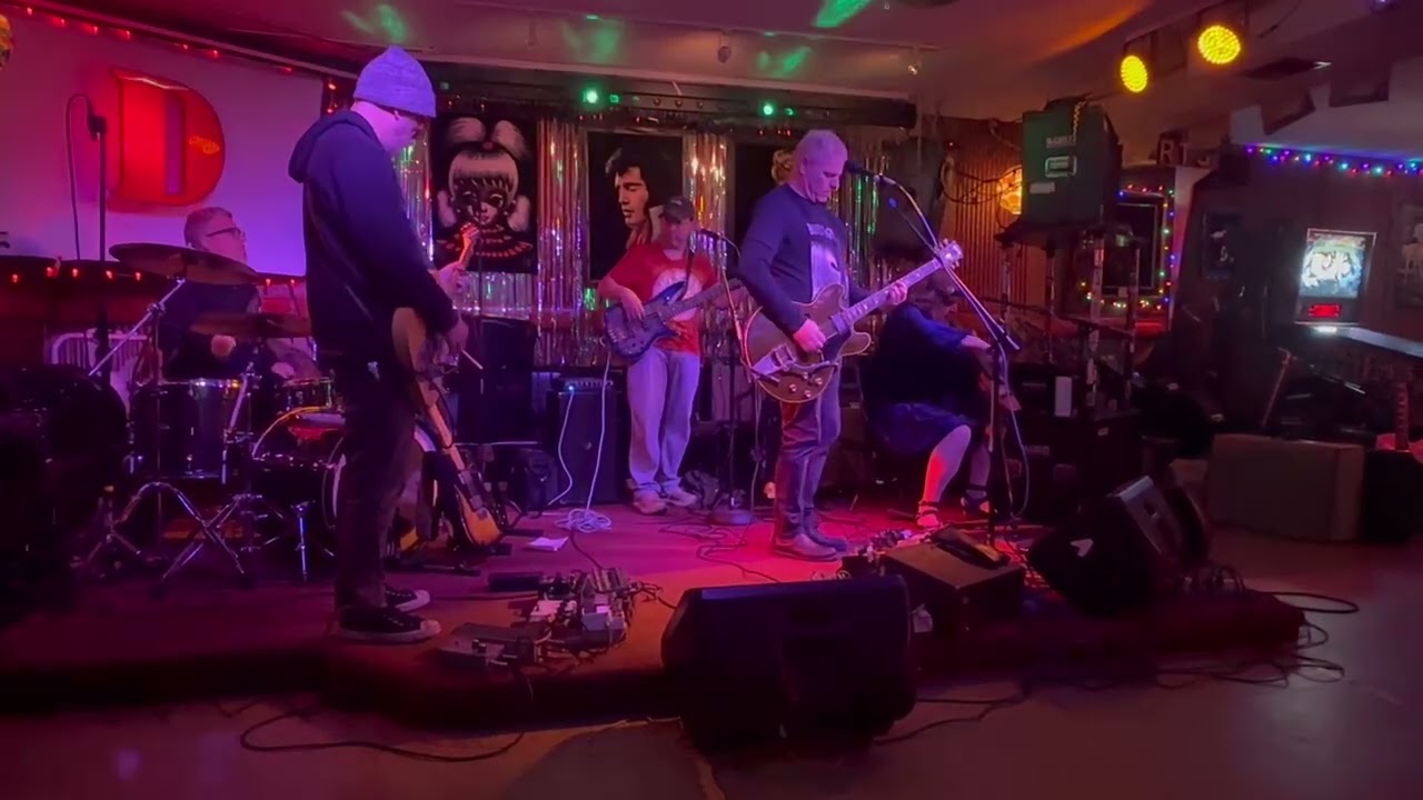 Skipping Stones live @ Darrell’s Tavern 2/5/26