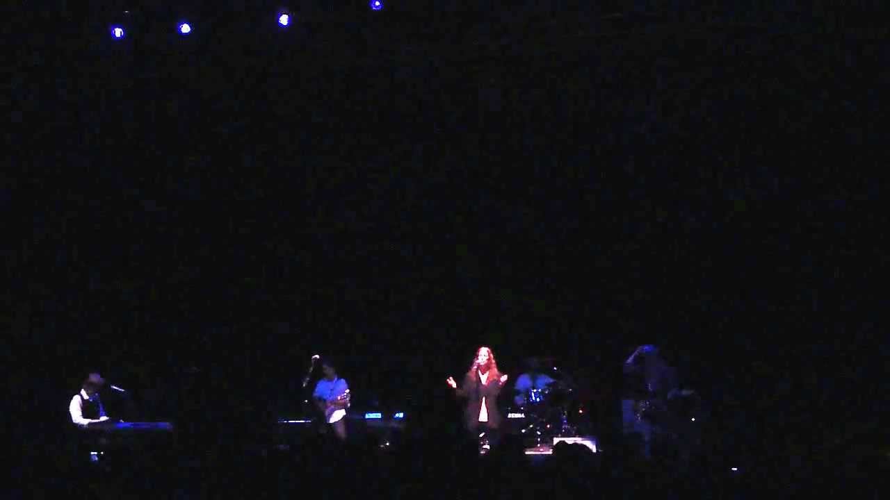 Patti Smith - Because the night - live @ tempodrome - Berlin 11/07/'12