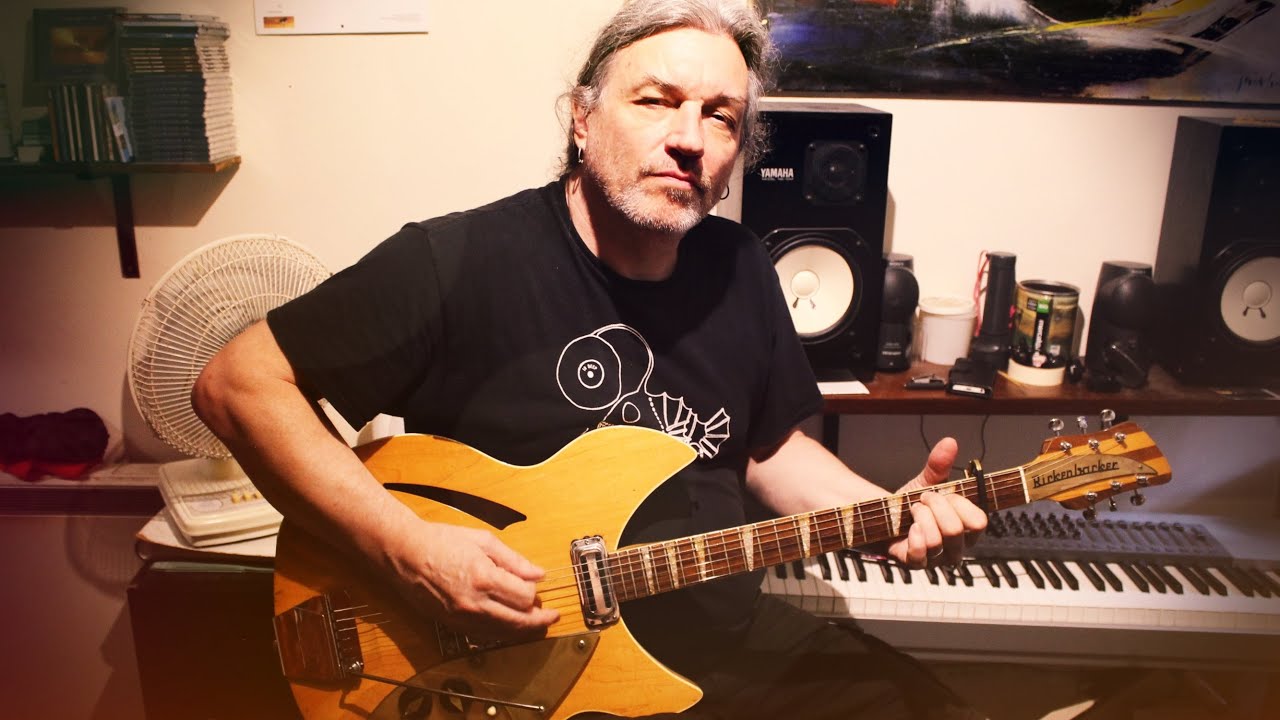 How To String A Rickenbacker 12 String (REAL TIME)