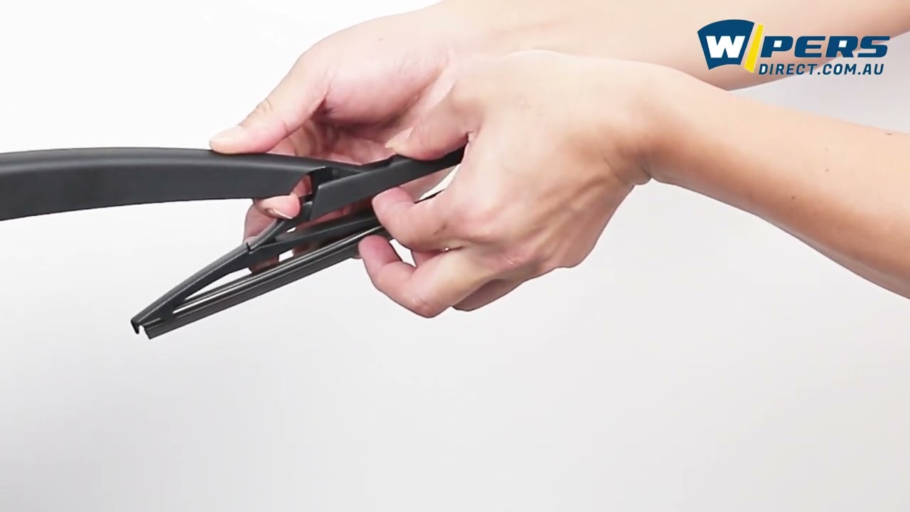 Rear Wiper Blade Replacement Instruction Guide for Holden Astra, Renult Megane & More