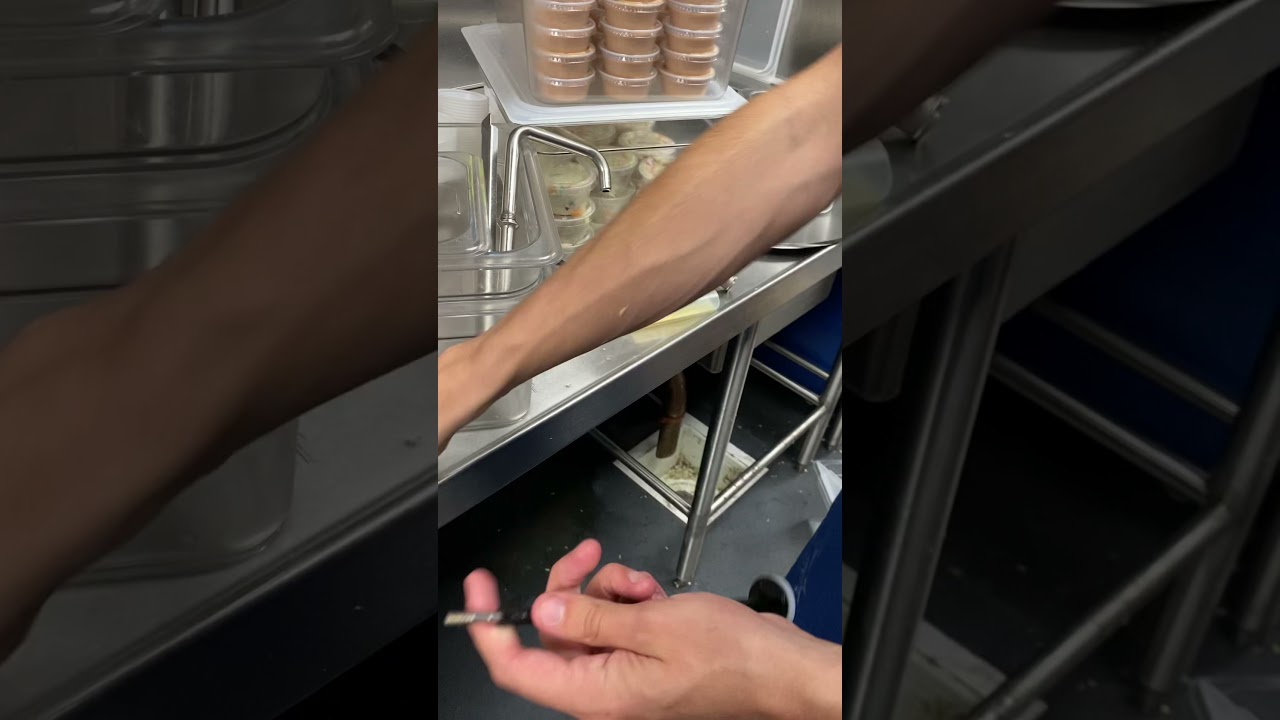 Sauce Pump Assembly DIY