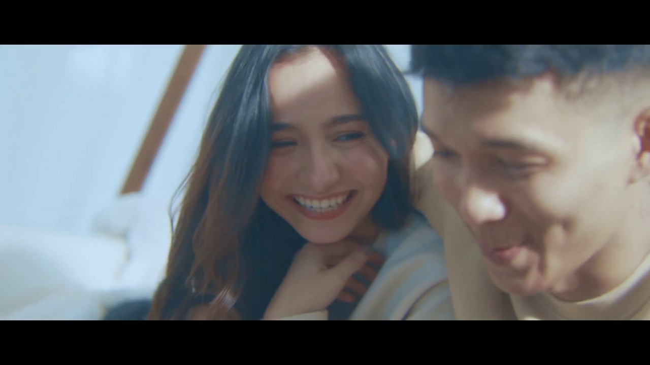 พิมพ์ค้างไว้ - GTK feat. FILMANY [ OFFICIAL MV ]