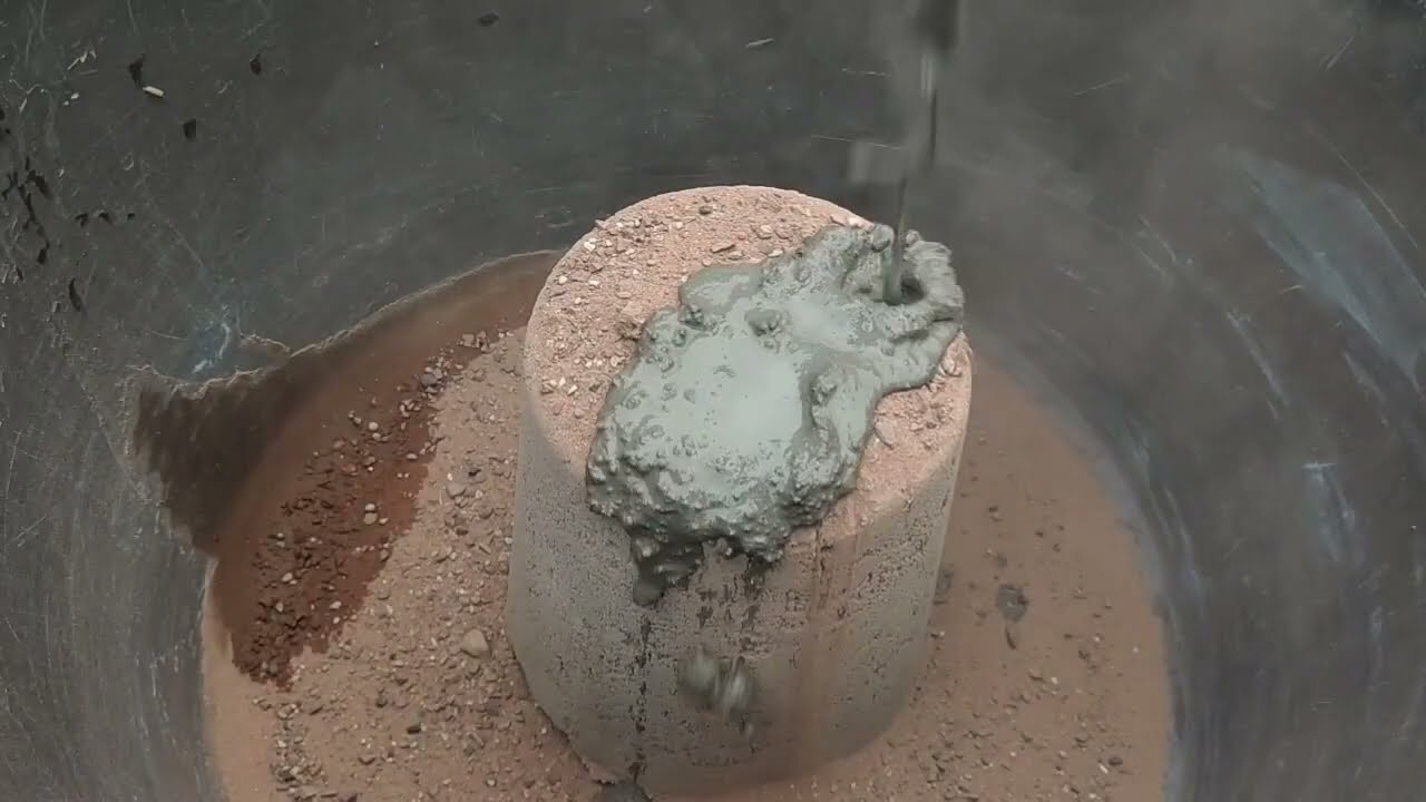 Gritty sand cements in  huge shape dry and pouring water 💦#satisfying 