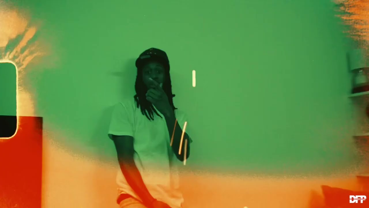 Raymonee - &ldquo;Cleavage&rdquo; (Official Music Video) shot by @Djfilms Productions