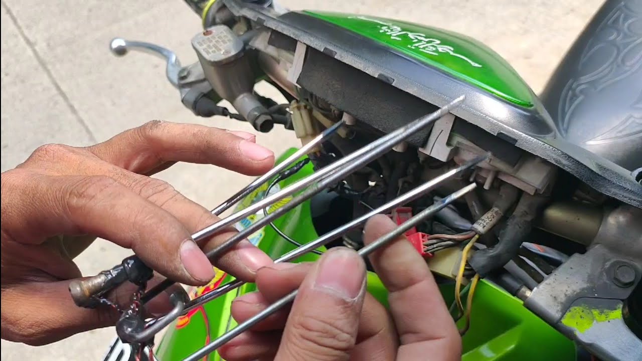 Cara perbaiki sein motor Yamaha (Kusus indikator sein 1 buah bull biasa) saat di ganti LED 4 buah 😁