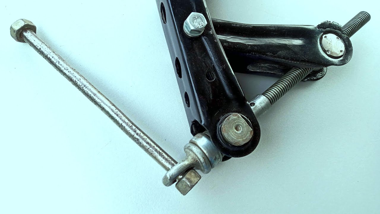 Brilliant idea from a car jack! Super useful tool!