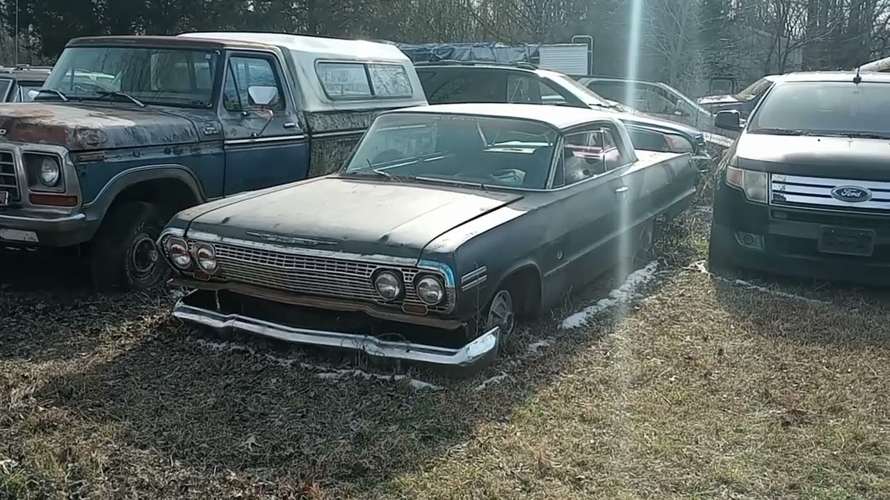 Part 1: Tour of the 60's #vehicles here in the #salvageyard #classic #oldschool #tour #part #diy 
