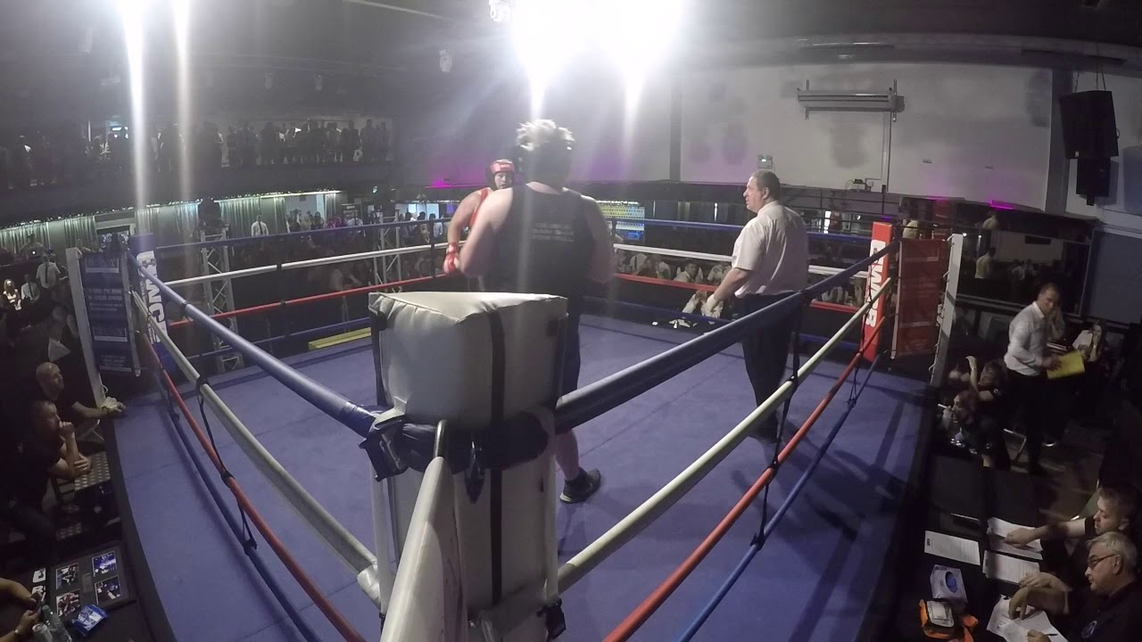 Ultra White Collar Boxing | Grimsby | Nick Mitchell VS George Foxwell