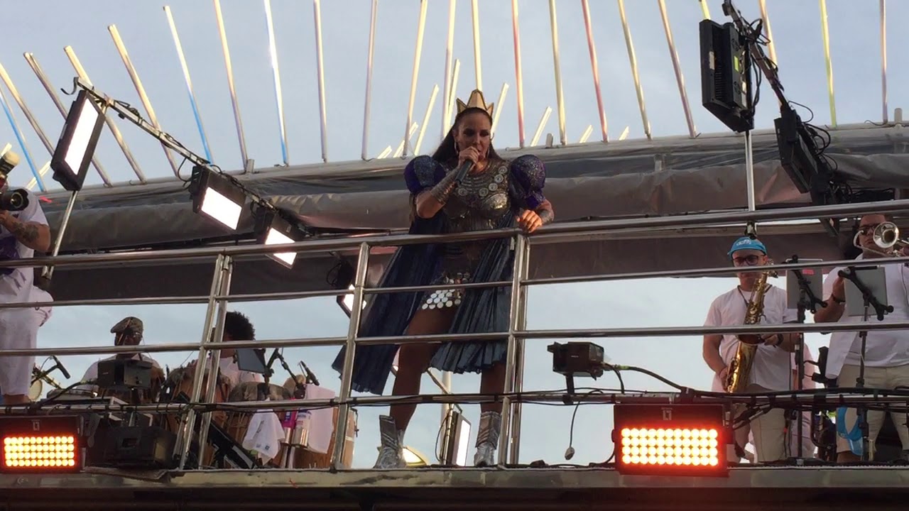 Ivete Sangalo - O Mundo Vai - Carnaval de Salvador - Circuito Barra/Ondina Sábado