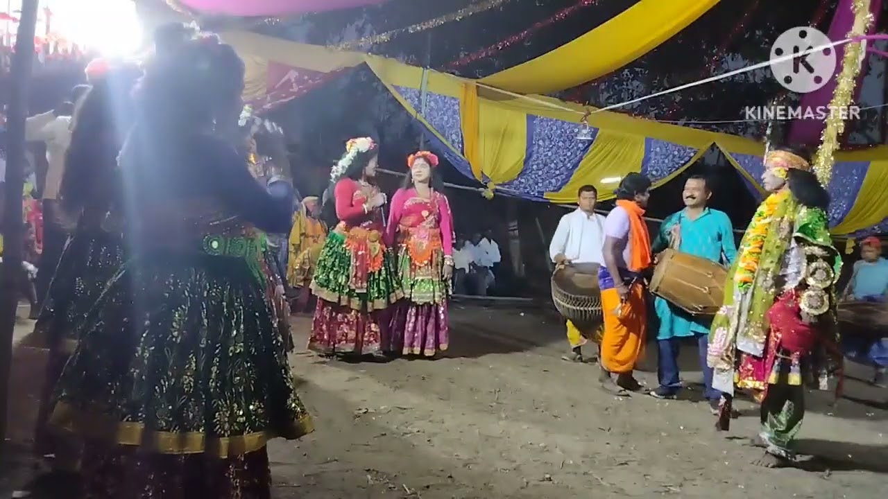 ईचाडीह(तमाड़)झूमर संगीत सह नर्तकी नाच,आमी आर की ,शामेर वामे बईसबो....Ratan lal mahto.