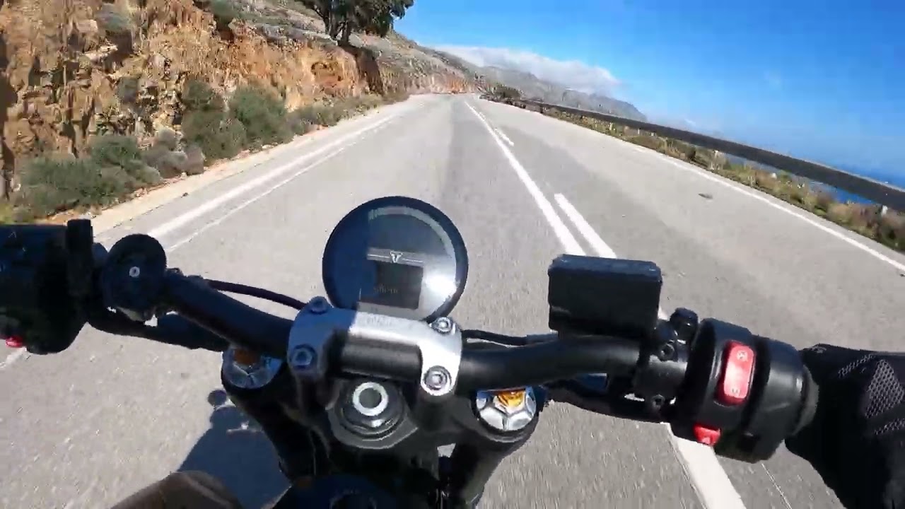 Triumph trident Sfakia uphill