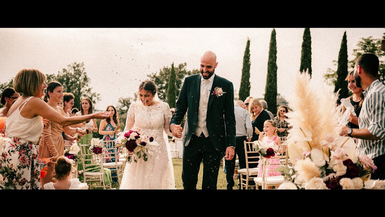 Italian Wedding in Tuscany: Le Palaie Winery near Peccioli