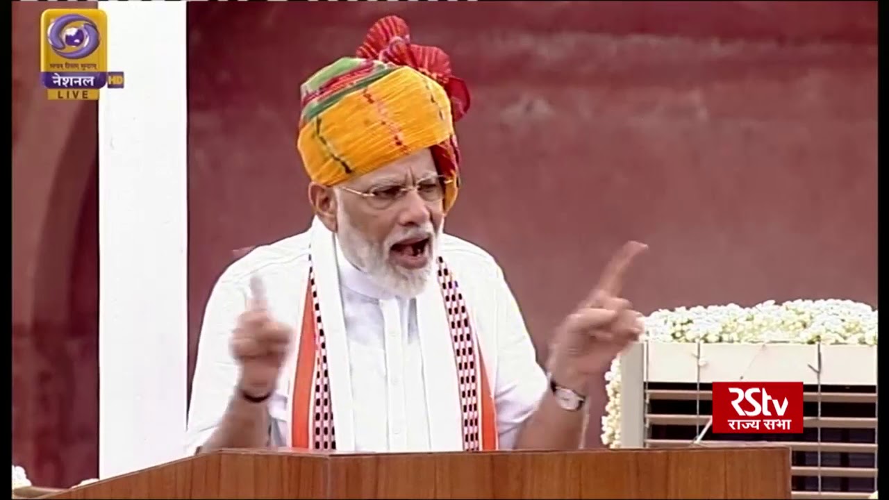 PM Modi urges farmers to cut the usage of chemical fertilizers, pesticides