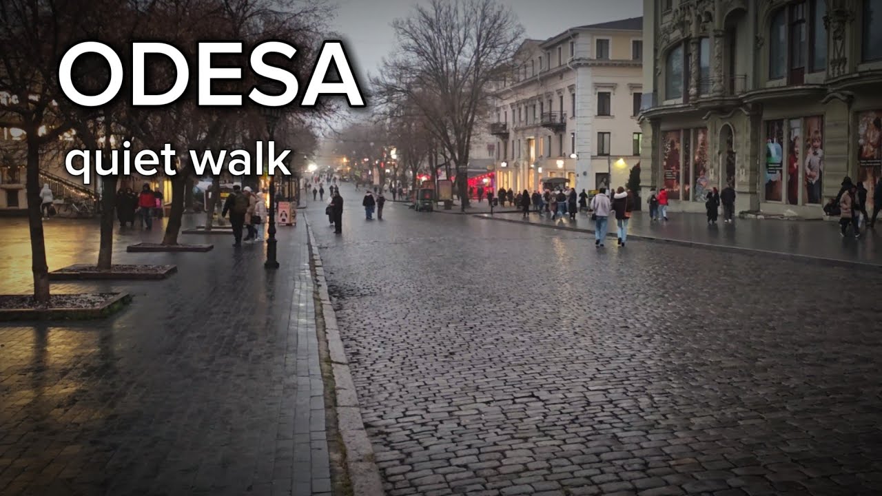 Odesa Walking Tour 🇺🇦 | Deribasivska Street to City Garden | Relaxing City Walk 4K