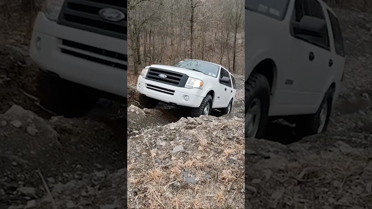 Uphill SHOWDOWN Ford Expedition vs Polaris RZR