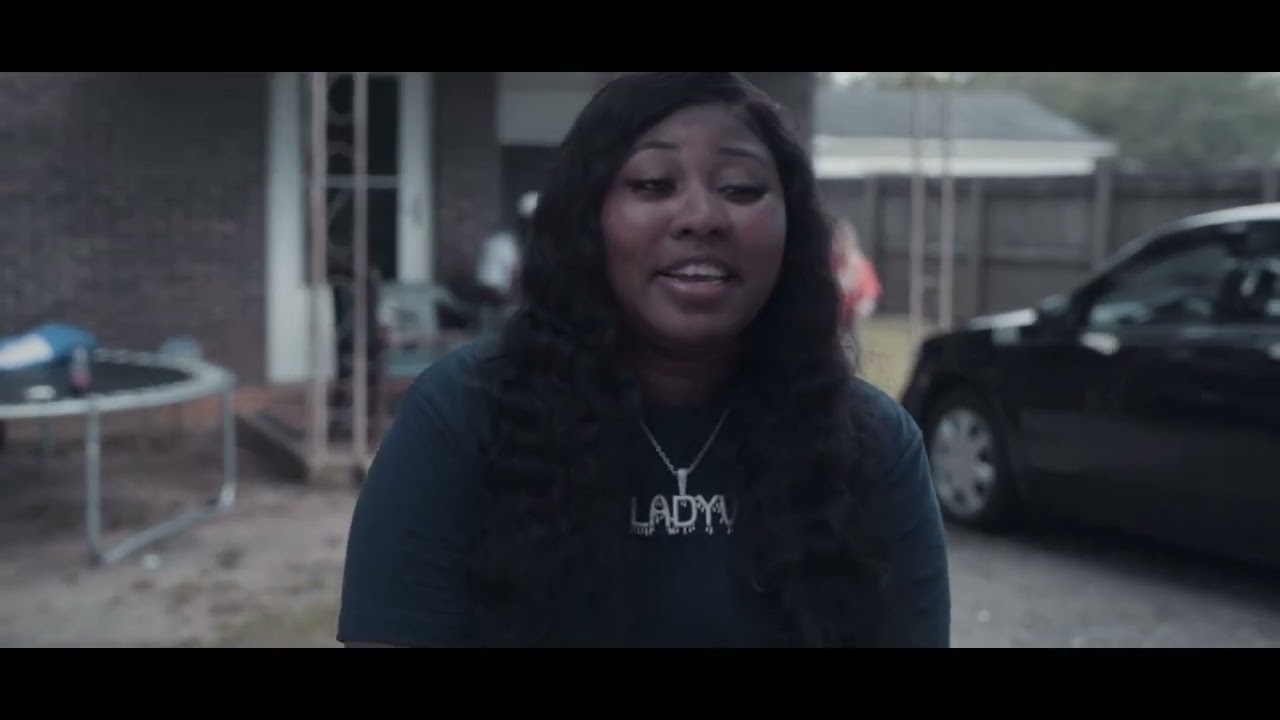 Lady V - In my own lane feat. Big Carter