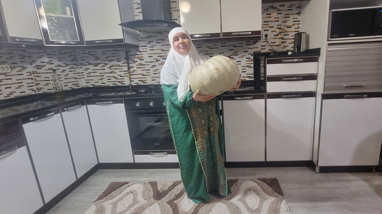 ÜLKER'İN DÜNYASI kanalı canlı yayında