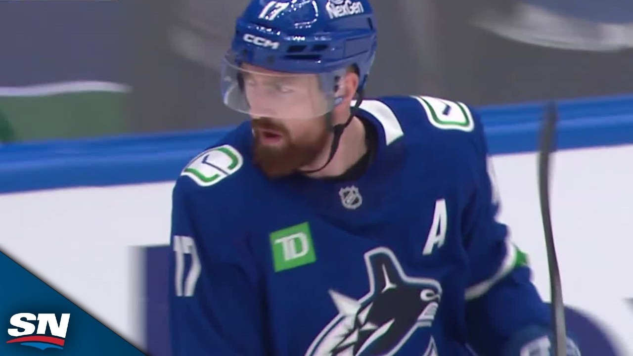 Canucks' Filip Hronek Snipes Top Corner For Late Tying Goal vs. Predators