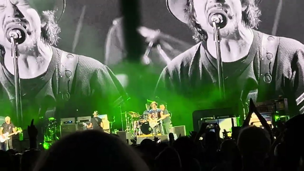 Pearl Jam "Corduroy" 9/17/24 Fenway Boston
