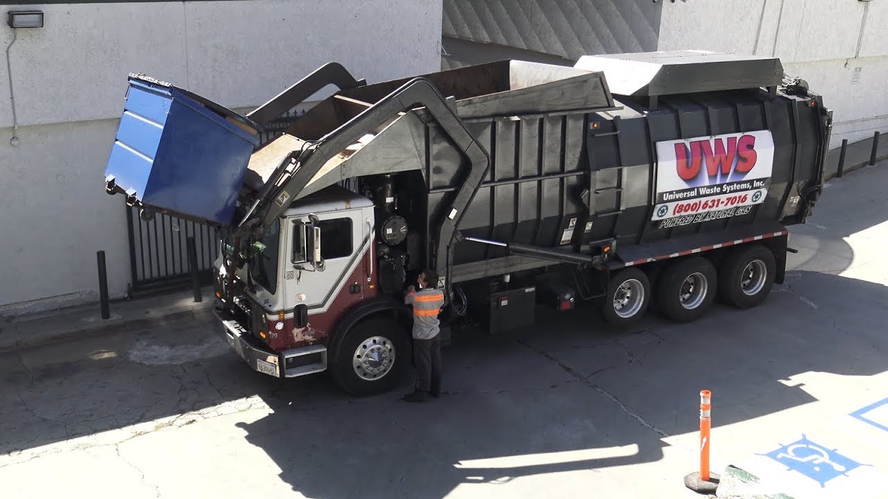 George's FF Gomez front loader