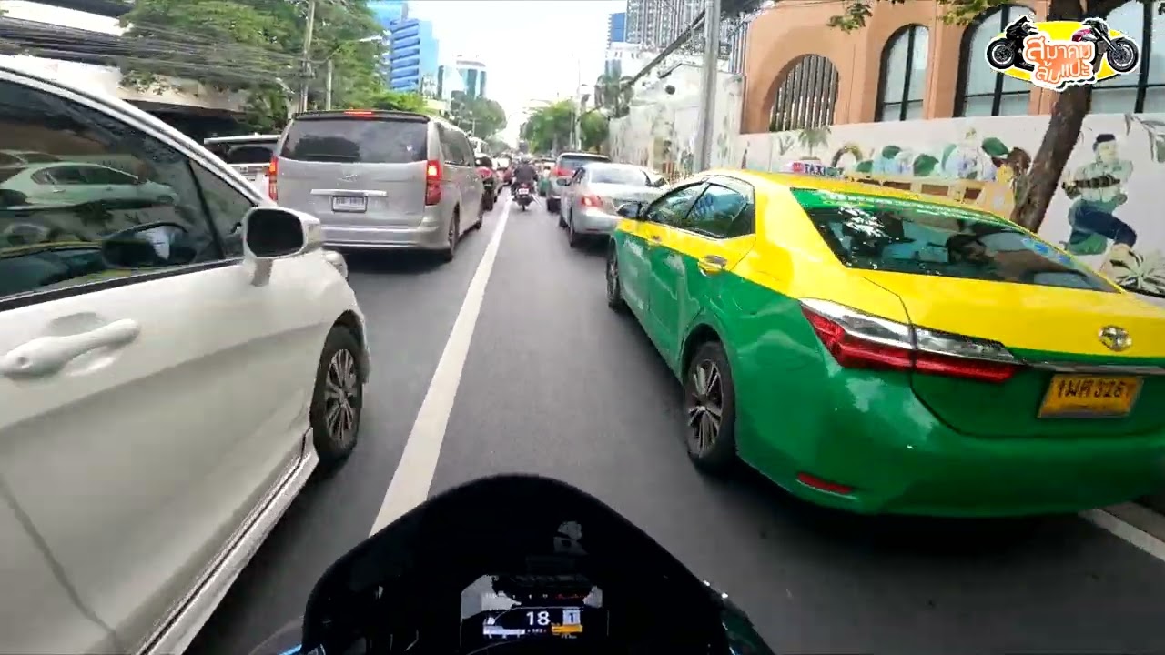 CBR1000rr ลองขับไปทำงาน เส้นสาทร-พระราม9 มาดูว่ากินน้ำมันขนาดใหน km/L ?