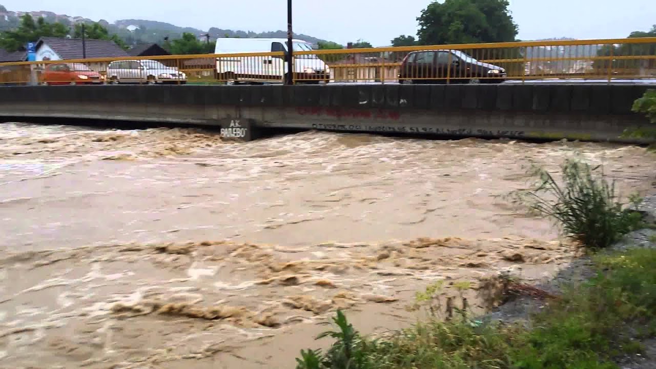 Valjevo poplava nevreme 15. 05. 2014. nojeva barka
