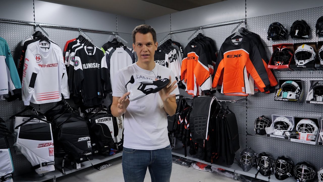 Unihockeycenter.ch Tutorials | Welche Ausrüstung braucht man alles als Unihockey Goalie?