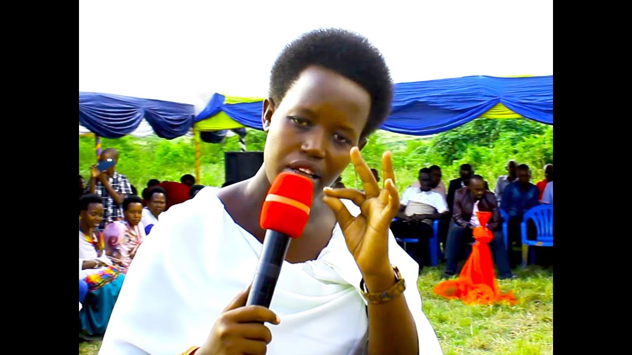 Nankunda Enock Audio Out Happy Kabaigarire {Promoter Amos Tv Manager 0782320131-0750320131