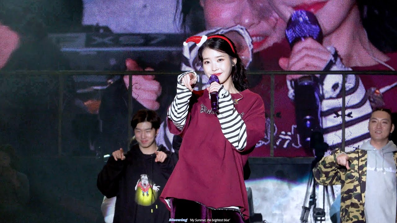 181208  아이유 dlwlrma 홍콩콘서트 미메크 직캠 4K | IU dlwlrma Concertin HK IU - Merry Christmas in Advance 4K